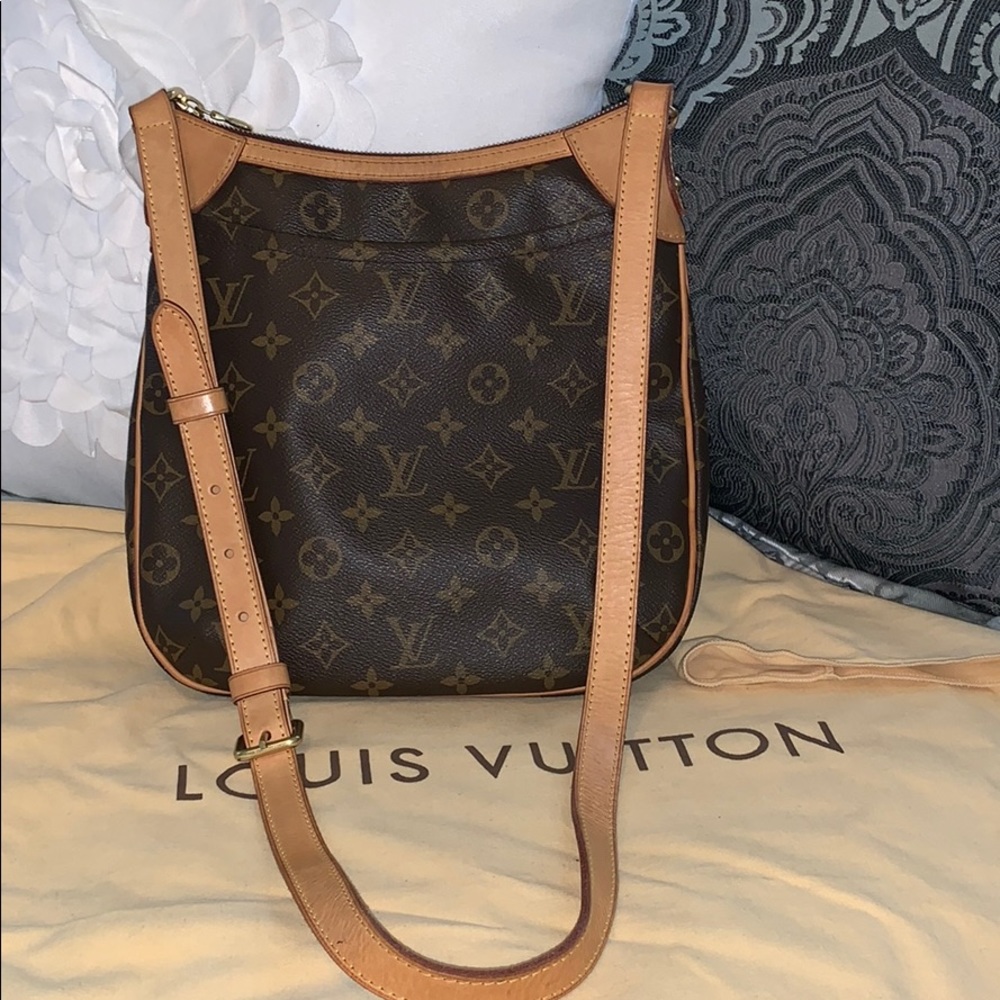 Authentic Louis Vuitton Monogram Odeon MM